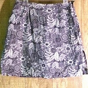 🦋🌷Kim Rogers Skort Size 6